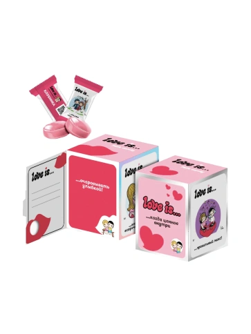 Сливочные жевательные конфеты "Love is..." со вкусом клубники 85г фото 1