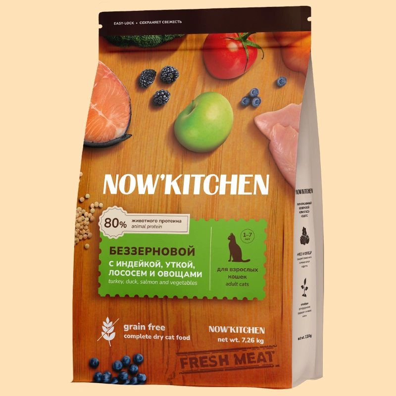 Сухой корм NOW'KITCHEN Fresh Adult для взрослых кошек со свежей индейкой,уткой,лососем и овощами, 7.26 кг фото 1